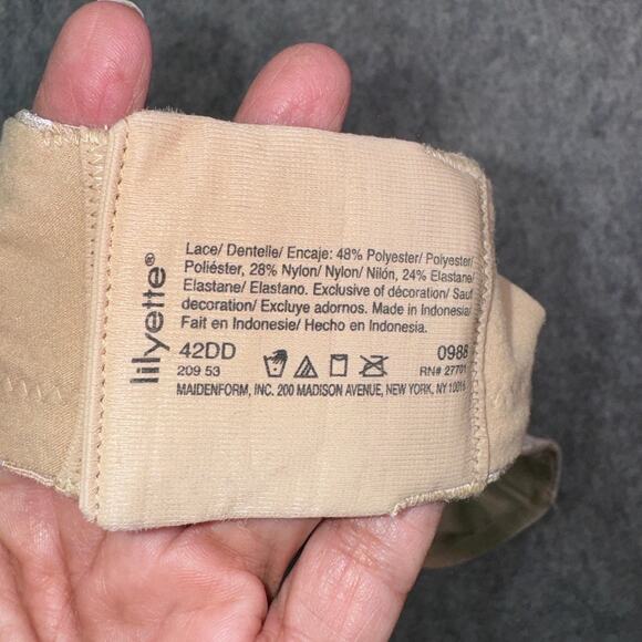 Lilyette Tan Embroidered 42DD‎ Beige T-shirt Bra - Picture 3 of 5